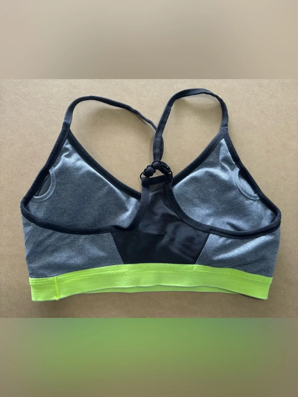 Nike Dri-FIT Sports Bra Women's Medium Gray Green Removable Pads Adjustable